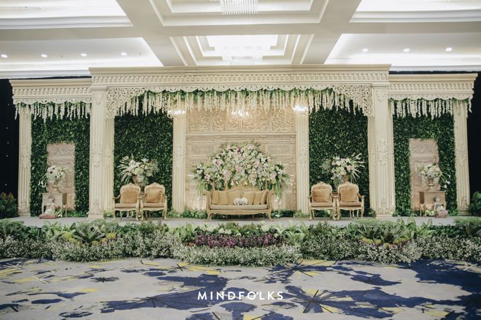 JAVANESE AKAD & RECEPTION OF DHANES & AYU by Menara Mandiri by IKK Wedding - 008