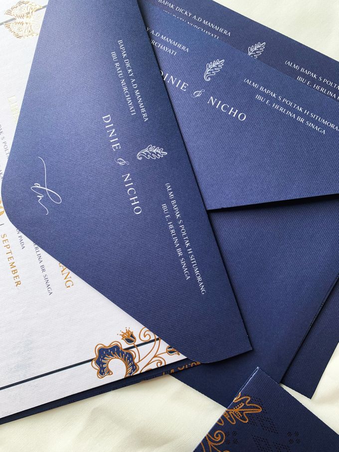 Blue Heritage by Trouvaille Invitation - 010 Blue Heritage by Trouvaille Invitation - 010