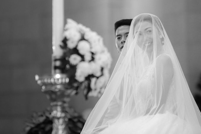 Charles & Czarina - Wedding by Bogs Ignacio Signature Gallery - 046