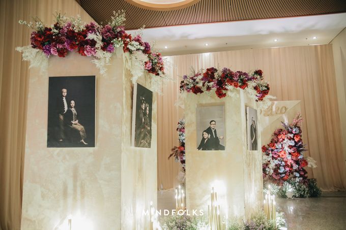 Foyer Decoration Inspiration for New Normal Wedding by Menara Mandiri by IKK Wedding (ex. Plaza Bapindo) - 003 Foyer Decoration Inspiration for New Normal Wedding by Menara Mandiri by IKK Wedding (ex. Plaza Bapindo) - 003