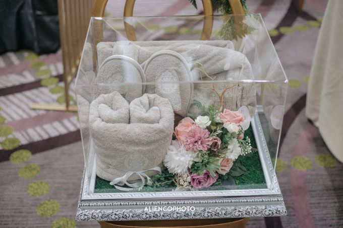 The Wedding of Alyza & Mustaqim by Seserahan by Azalia Projects - 004 The Wedding of Alyza & Mustaqim by Seserahan by Azalia Projects - 004