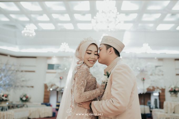 The Wedding Of Shella & Lutfi by alienco photography - 030