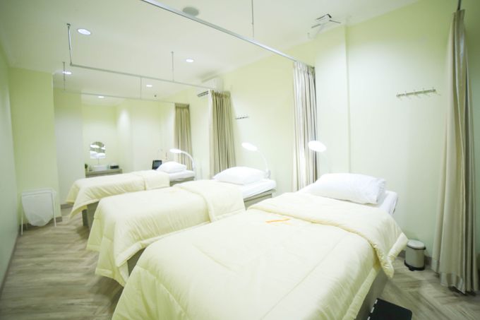 OUR CLINIC by Z Glow Clinic - 002 OUR CLINIC by Z Glow Clinic - 002