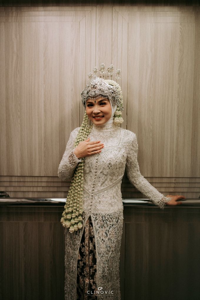 The Beauty and Symbolism of the Sundanese Siger for Brides by G wedding organizer - 006
