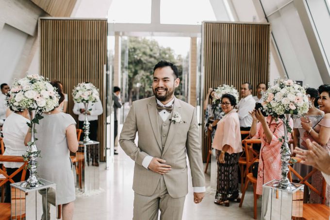 Holy Matrimony: Bali Wedding - Andrew & Agnes by Conrad Bali - 015 Holy Matrimony: Bali Wedding - Andrew & Agnes by Conrad Bali - 015
