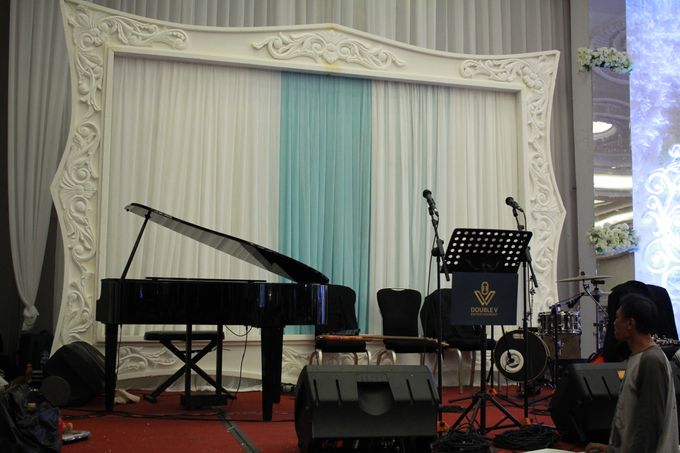 Jazz Wedding Entertainment Merlyn Park Hotel Jakarta - Double V entertainment by Anthony Stevven - 006 Jazz Wedding Entertainment Merlyn Park Hotel Jakarta - Double V entertainment by Anthony Stevven - 006