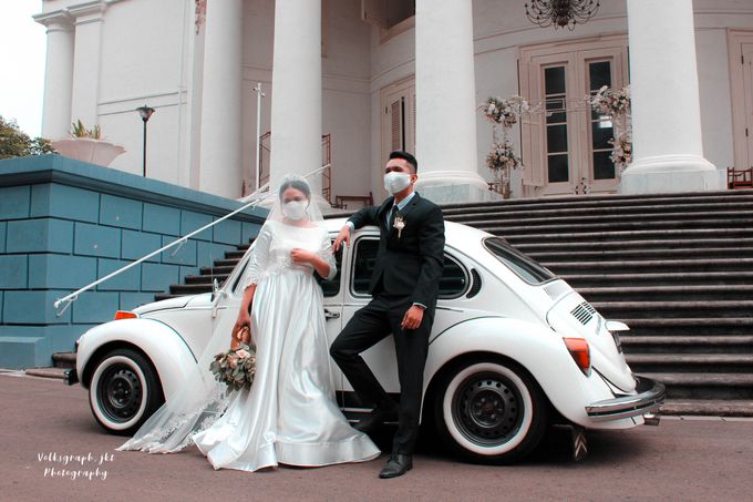 Khrisna & Anasthasya - Wedding Car Jakarta / Mobil Pengantin Jakarta VW Beetle Volkswagen Beetle by Volksgraph Wedding Car - 001