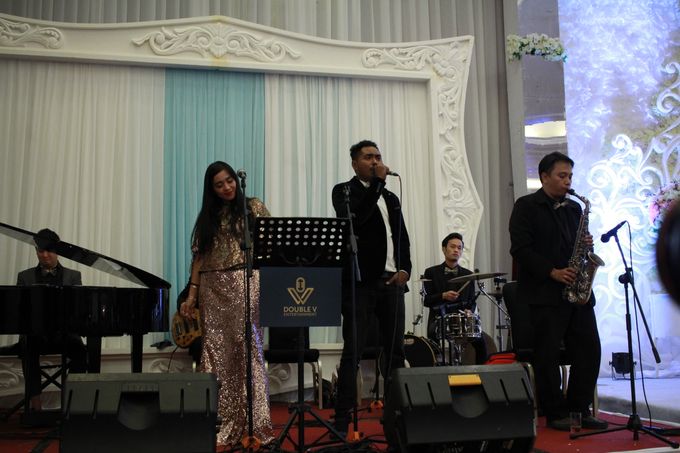 Jazz Wedding Entertainment Merlyn Park Hotel Jakarta - Double V entertainment by FOREVER CAKE - 002 Jazz Wedding Entertainment Merlyn Park Hotel Jakarta - Double V entertainment by FOREVER CAKE - 002