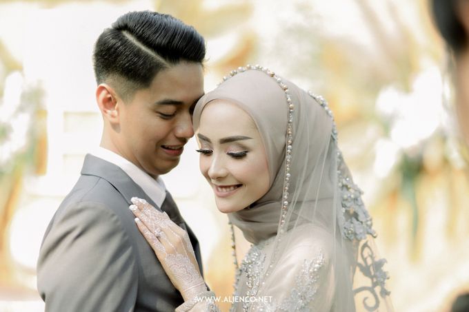 The Wedding Of Melly & Wisnu by alienco photography - 038