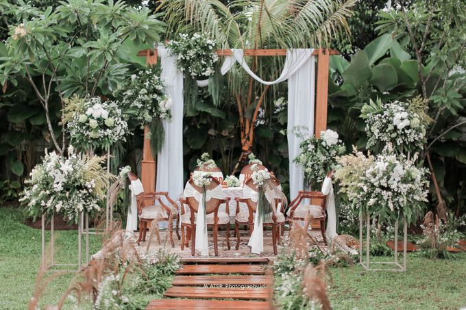 The Wedding Of Cintya & Sébastian by Villa Srimanganti - 018