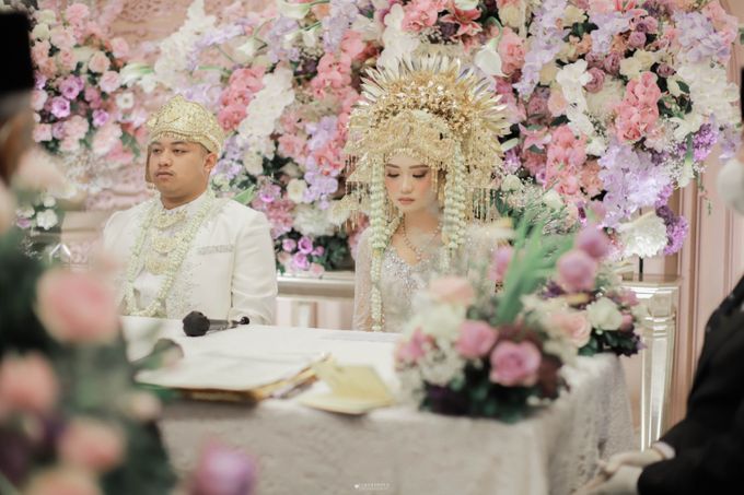 Aqilah & Ferryl Wedding by Hotel Indonesia Kempinski Jakarta - 006