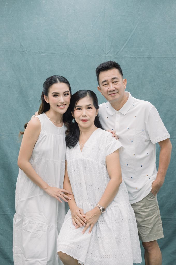 Family Photo Kelly by The Twins Potrait - 005