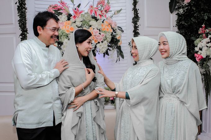 Togetherness together Vidya & Angga by Arum Ndalu Sanggar Rias Pengantin - 001