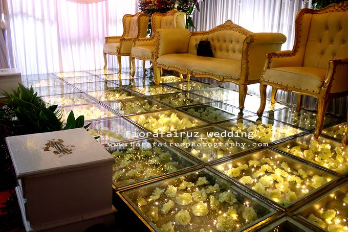 Dekorasi Wedding By Fiorafairuz_wedding by Fiora Fairuz Wedding (Faiqa Decoration) - 003 Dekorasi Wedding By Fiorafairuz_wedding by Fiora Fairuz Wedding (Faiqa Decoration) - 003