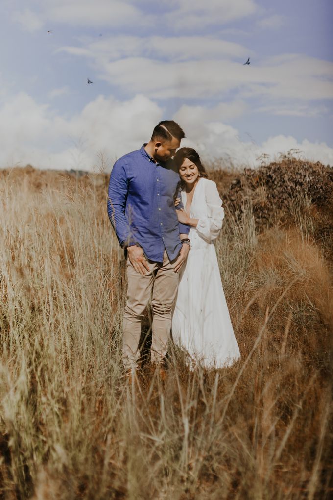 Jennifer and Andrew Sunrise Session in Bali by Endrye MakeupArt - 035 Jennifer and Andrew Sunrise Session in Bali by Endrye MakeupArt - 035