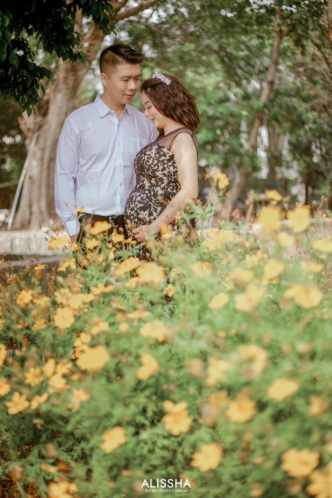 Maternity Photoshoot at Alissha by Alissha Bride - 001 Maternity Photoshoot at Alissha by Alissha Bride - 001