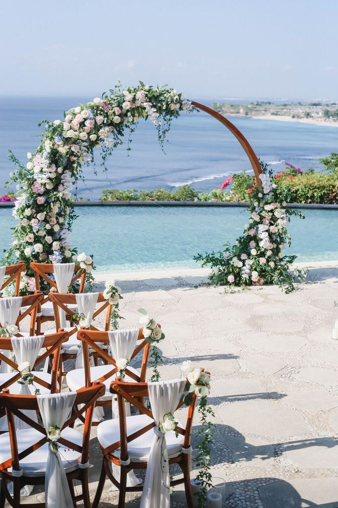 Rustic Alfresco Clifftop Wedding at Bayuh Sabbah Villa - Bali by Silverdust Decoration - 011 Rustic Alfresco Clifftop Wedding at Bayuh Sabbah Villa - Bali by Silverdust Decoration - 011