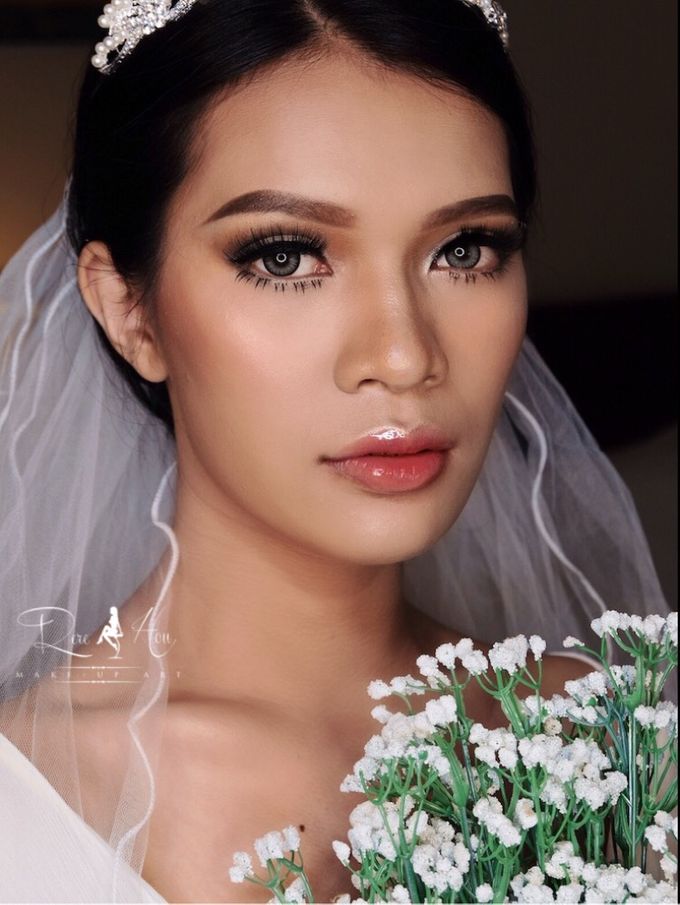Wedding makeup for Ms Novi by Rere Hou Make-Up Art - 002 Wedding makeup for Ms Novi by Rere Hou Make-Up Art - 002
