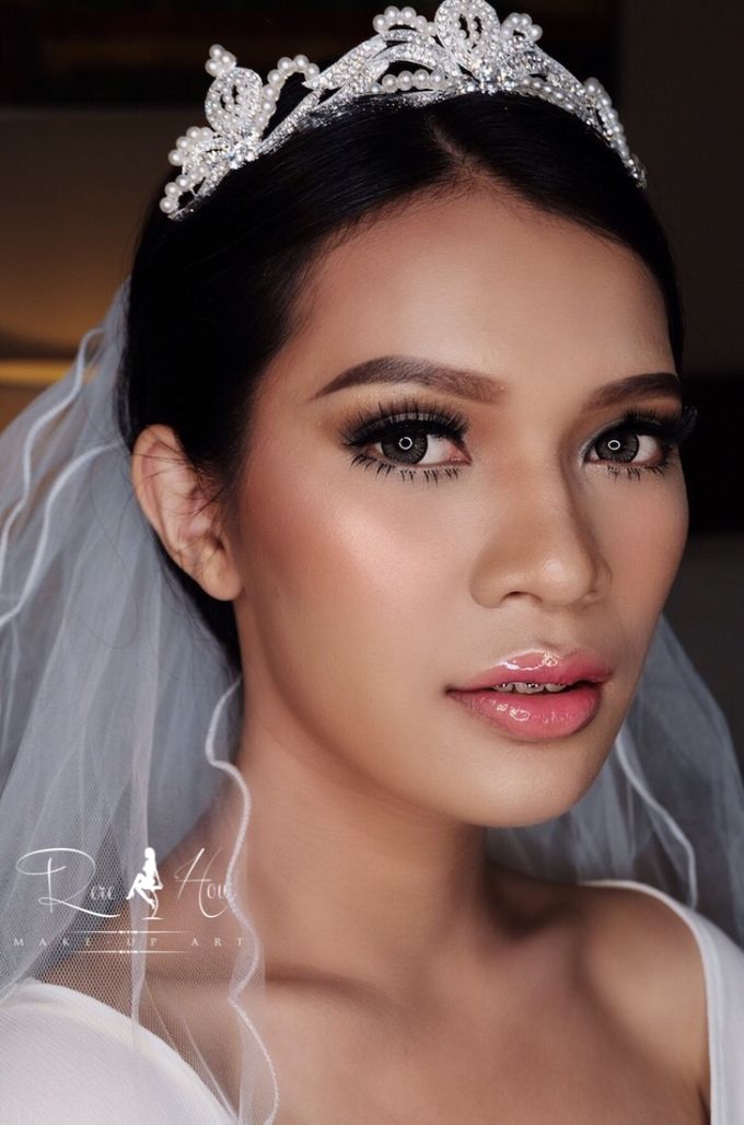 Wedding makeup for Ms Novi by Rere Hou Make-Up Art - 003 Wedding makeup for Ms Novi by Rere Hou Make-Up Art - 003