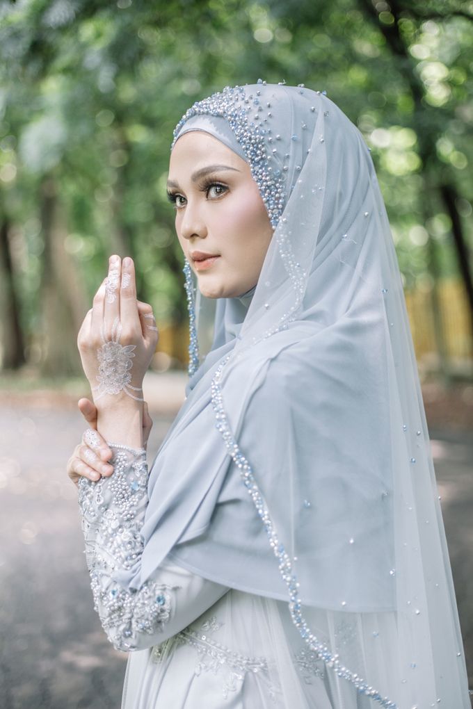 Ottoman Series - Blue Ice Resepsi by LAKSMI - Kebaya Muslimah & Islamic Bride - 001