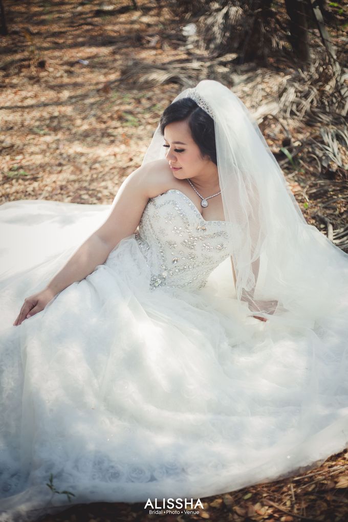 Prewedding of Erni-Salah at Alissha by Alissha Bride - 006 Prewedding of Erni-Salah at Alissha by Alissha Bride - 006