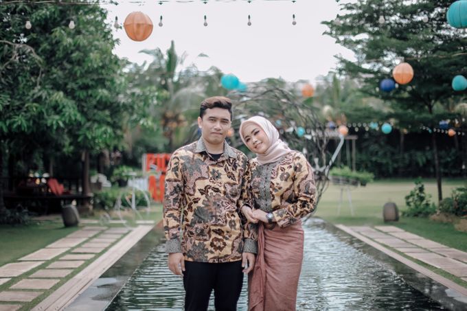 ENGAGEMENT MOMENT - FIDELIA & FAJAR by Esper Photography - 018