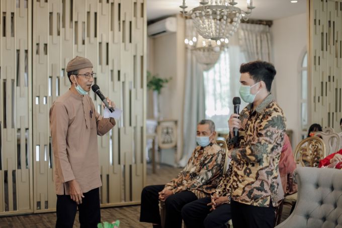 ENGAGEMENT MOMENT - FIDELIA & FAJAR by Esper Photography - 007 ENGAGEMENT MOMENT - FIDELIA & FAJAR by Esper Photography - 007