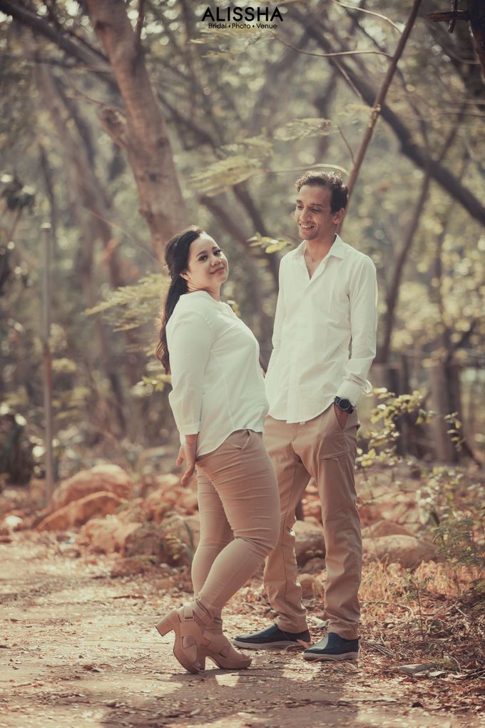 Prewedding of Erni-Salah at Alissha by Alissha Bride - 014 Prewedding of Erni-Salah at Alissha by Alissha Bride - 014