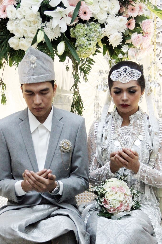 aldy & nelly wedding day by Our Wedding & Event Organizer - 009 aldy & nelly wedding day by Our Wedding & Event Organizer - 009