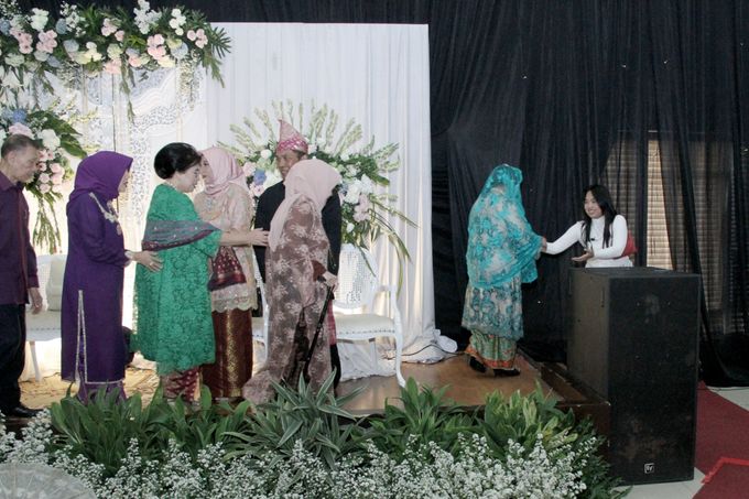 our team from the wedding of aldy & nelly by Our Wedding & Event Organizer - 009 our team from the wedding of aldy & nelly by Our Wedding & Event Organizer - 009