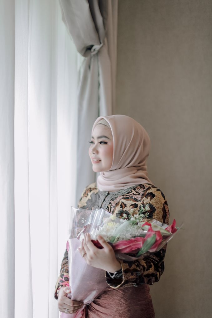 ENGAGEMENT MOMENT - FIDELIA & FAJAR by Esper Photography - 016 ENGAGEMENT MOMENT - FIDELIA & FAJAR by Esper Photography - 016