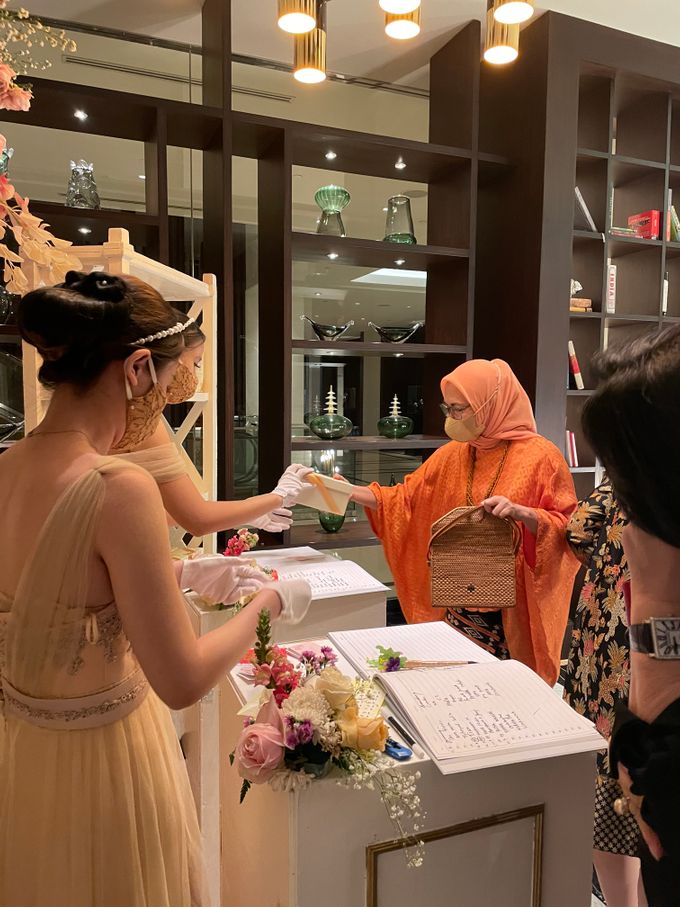 Erick & Michelle - 20 Agustus 2022 by Amore Wedding Usher - 038 Erick & Michelle - 20 Agustus 2022 by Amore Wedding Usher - 038