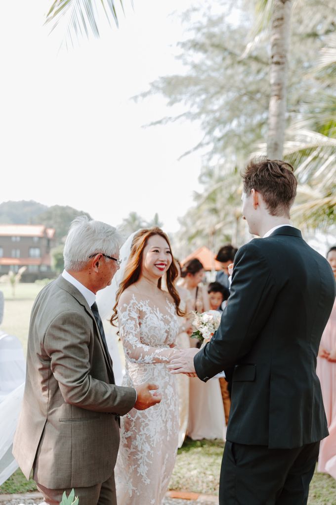 Club Med Cherating Beach wedding | Katelyn & Luca by JOHN HO PHOTOGRAPHY - 023