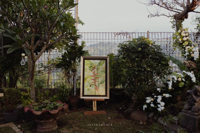 A Harmonious Front Yard Wedding - Nyoman & Ramadhan by IONA Plant House - 014 A Harmonious Front Yard Wedding - Nyoman & Ramadhan by IONA Plant House - 014