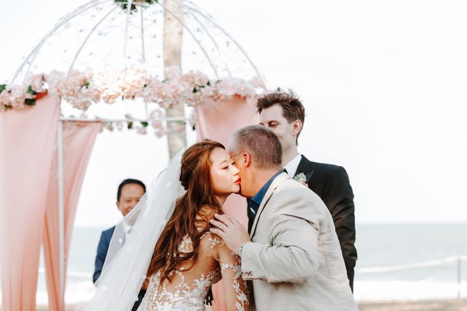 Club Med Cherating Beach wedding | Katelyn & Luca by JOHN HO PHOTOGRAPHY - 047 Club Med Cherating Beach wedding | Katelyn & Luca by JOHN HO PHOTOGRAPHY - 047