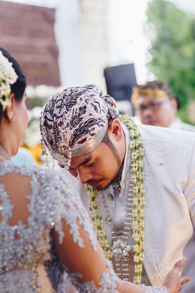 Javanese Wedding Jogja Culture by HR Team Wedding Group - 032 Javanese Wedding Jogja Culture by HR Team Wedding Group - 032