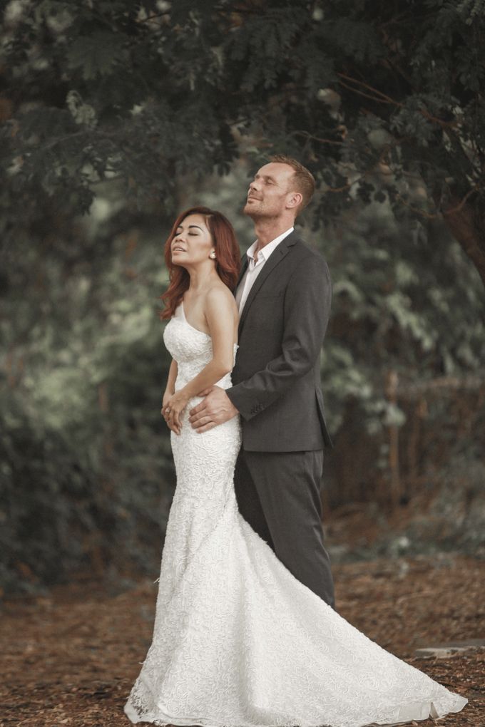 Prewedding of Rogier & Rima by Ricky-L Photo & Bridal - 001 Prewedding of Rogier & Rima by Ricky-L Photo & Bridal - 001