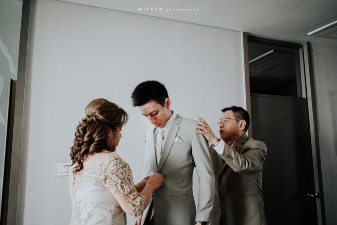 Vincent & Jessica by Natasha Clara Professional Makeup Artist - 010