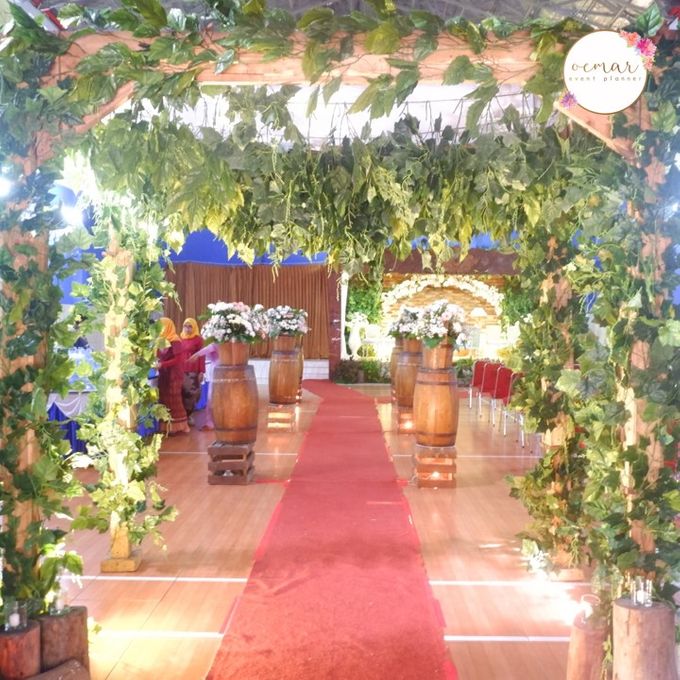 Wedding Organizer Dhipa Dhicky Oemar Event Planner 081291730007 Oemar Event Planner Wedding Syari Bridestory