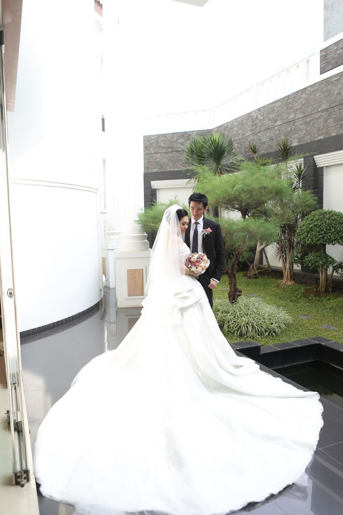 Iswandi & Liena Wedding by MariMoto Productions - 021 Iswandi & Liena Wedding by MariMoto Productions - 021