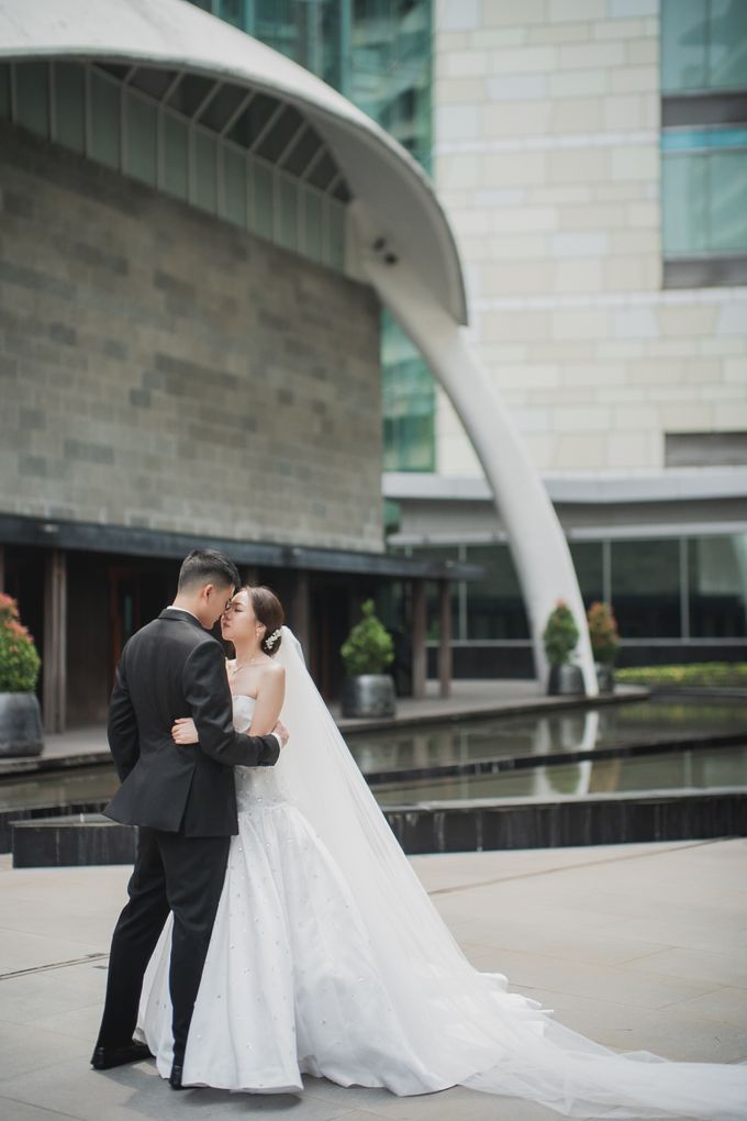 Ivan & Gindah's Jakarta Wedding by Bramanta Wijaya Sposa - 020 Ivan & Gindah's Jakarta Wedding by Bramanta Wijaya Sposa - 020