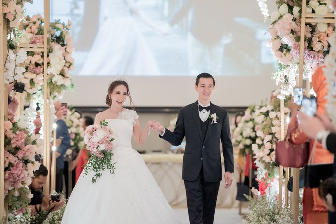 The Wedding of Ivan & Jofany by Casablanca Design - 003 The Wedding of Ivan & Jofany by Casablanca Design - 003