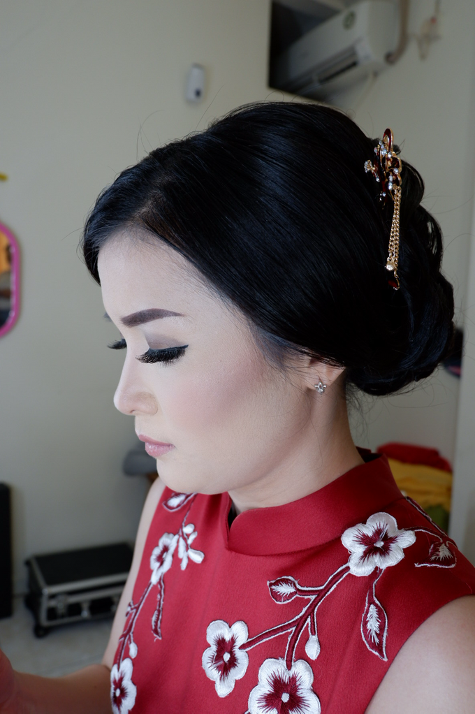 Sangjit Makeup for Ms Sherly  by Ivany Nugraha Make Up - 003