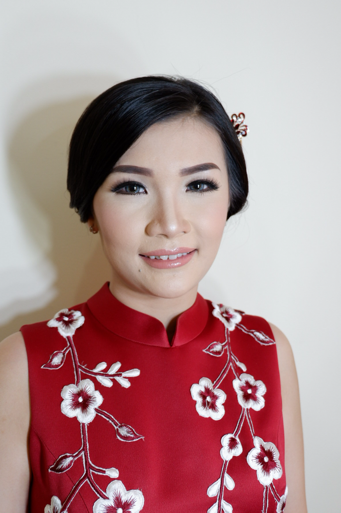 Sangjit Makeup for Ms Sherly  by Ivany Nugraha Make Up - 010