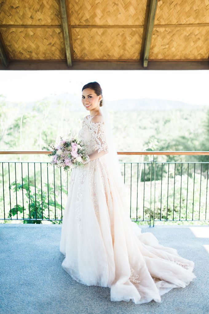 Geometric and Marble inspired wedding in Pinks, Purples and Blues by Ivy Tuason Photography - 017 Geometric and Marble inspired wedding in Pinks, Purples and Blues by Ivy Tuason Photography - 017