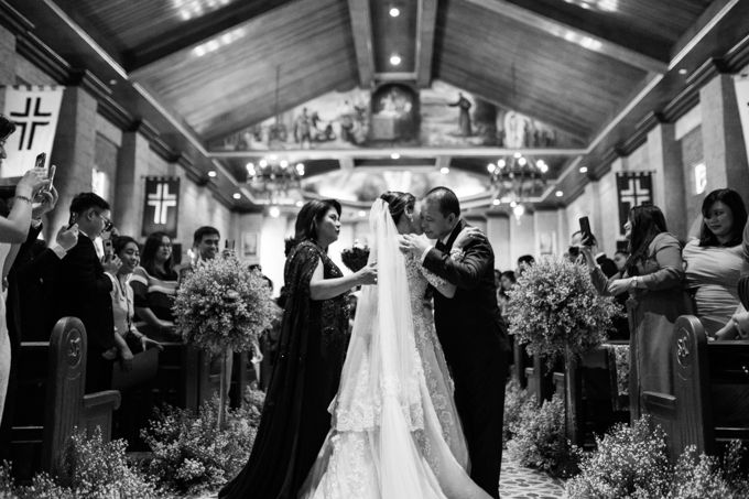 Geometric and Marble inspired wedding in Pinks, Purples and Blues by Ivy Tuason Photography - 029 Geometric and Marble inspired wedding in Pinks, Purples and Blues by Ivy Tuason Photography - 029