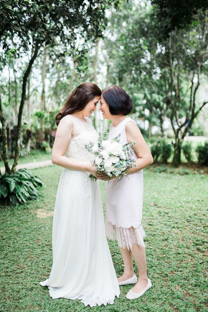 Mac & Anna Wedding by Ivy Tuason Photography - 015 Mac & Anna Wedding by Ivy Tuason Photography - 015