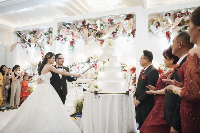 International Wedding of Denny & Mey by Menara Mandiri by IKK Wedding (ex. Plaza Bapindo) - 011 International Wedding of Denny & Mey by Menara Mandiri by IKK Wedding (ex. Plaza Bapindo) - 011