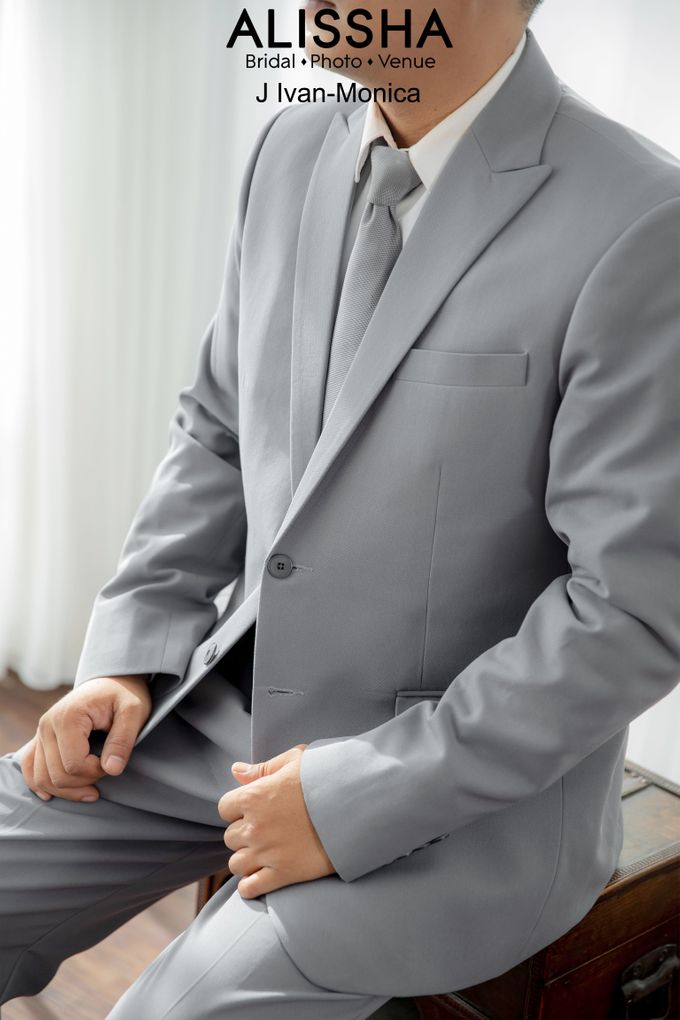 Men Suit Grey 5C & White 9A by Alissha Bride - 007 Men Suit Grey 5C & White 9A by Alissha Bride - 007