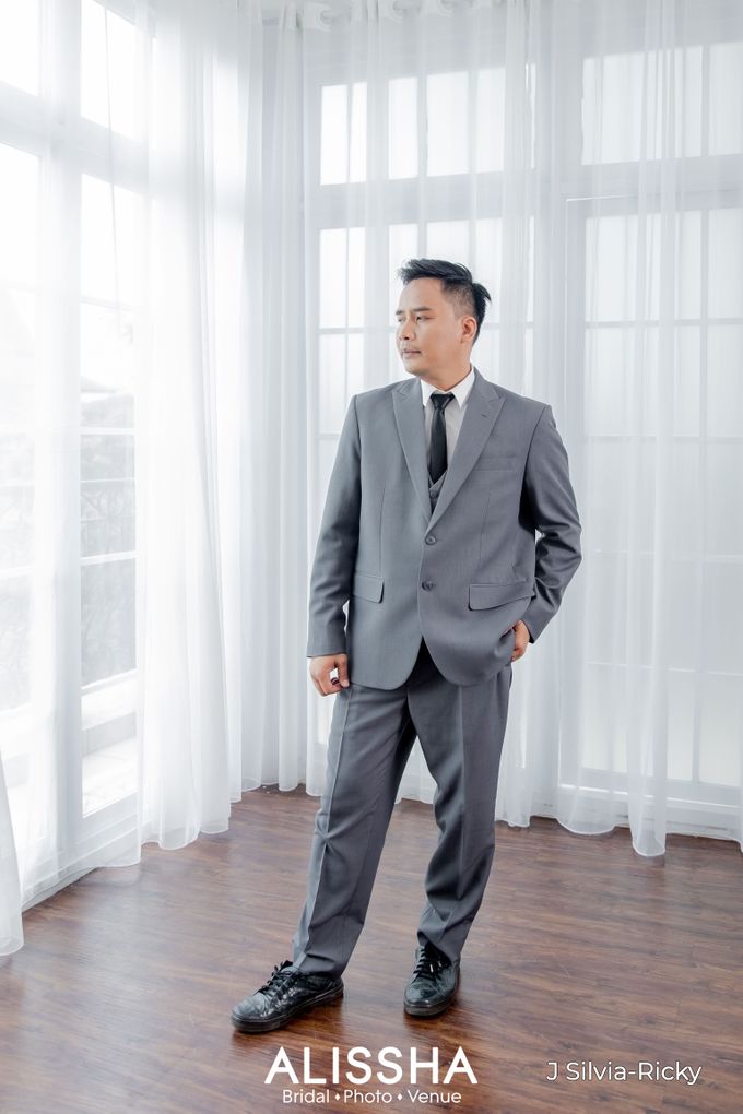 Men Suit Grey 5C & White 9A by Alissha Bride - 012 Men Suit Grey 5C & White 9A by Alissha Bride - 012